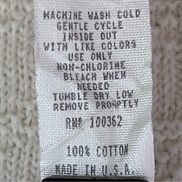 A Knitch Above Off-White Textured, Short Sleeve, Crew Neck Sweater in XL - Picture 11 of 11